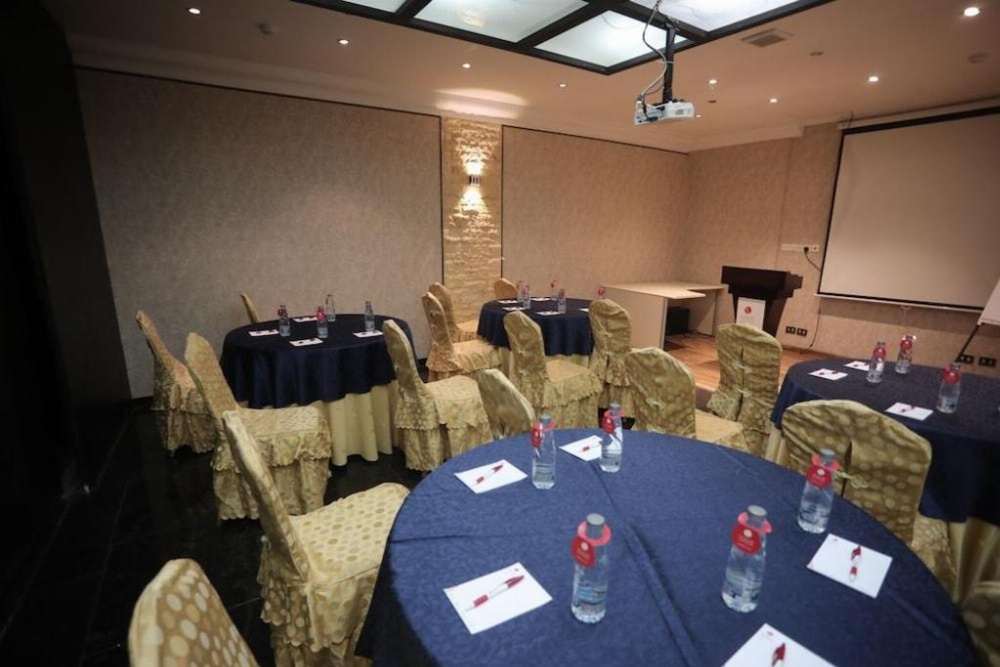 La Fontaine Jeddah Hotel Image 35